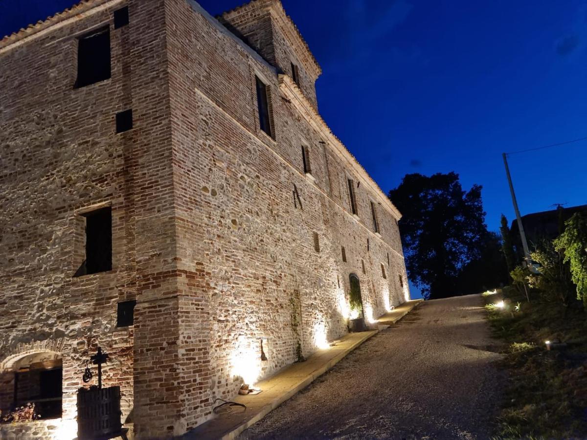 Castello Di Petecciano B&B Мошано-Сант'Анджело Екстер'єр фото