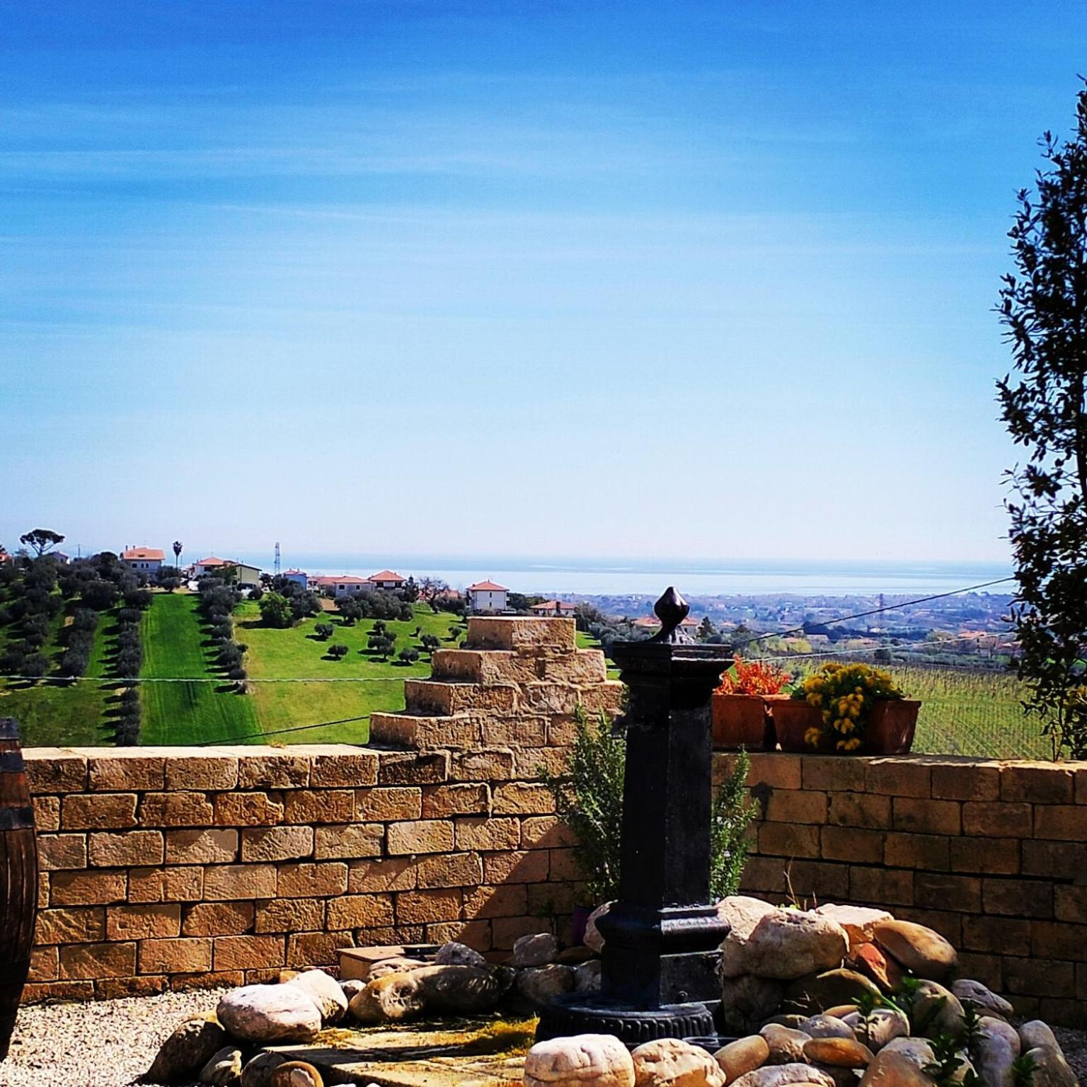 Castello Di Petecciano B&B Мошано-Сант'Анджело Екстер'єр фото