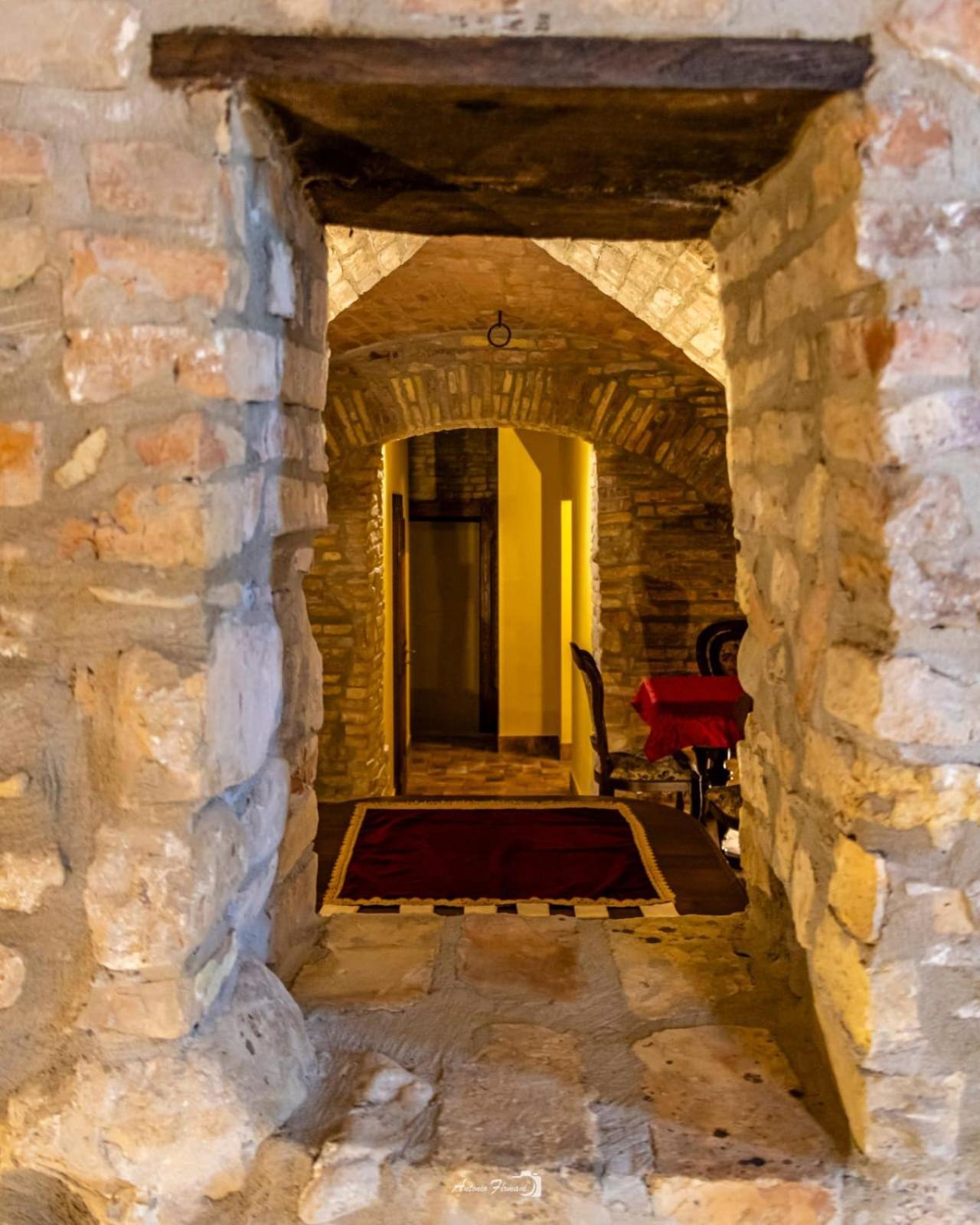 Castello Di Petecciano B&B Мошано-Сант'Анджело Екстер'єр фото